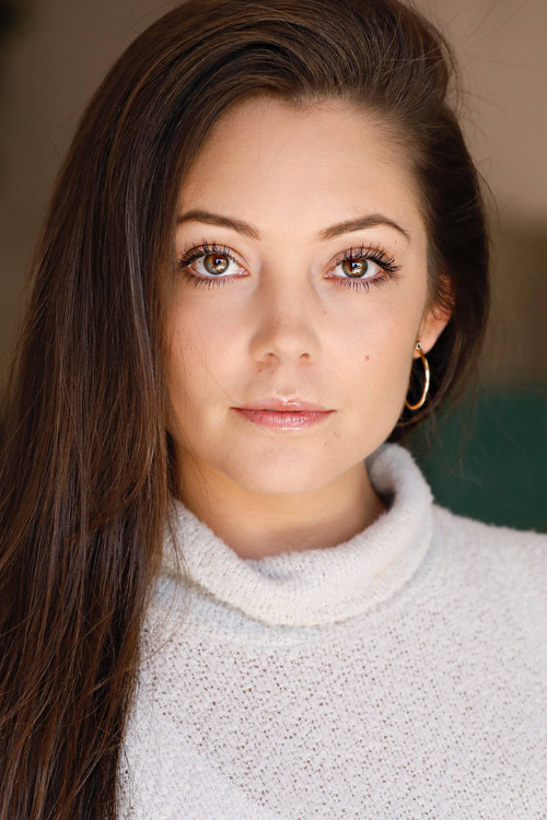 Sydney Carvill as Melissa
