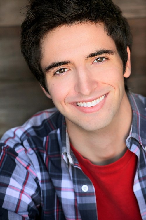 Jeff Braine as Dylan