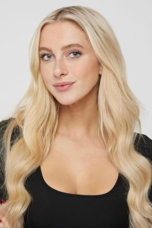 Lauren Peters as Victoria