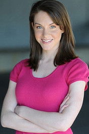 Luisa Maria Badaracco as Jen Kessel