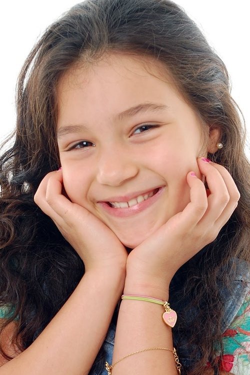 Annalara Prates as Ciça