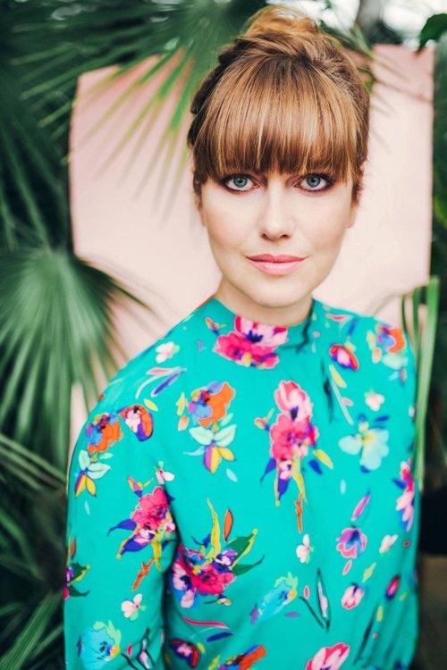 Elīna Vāne as Billes māte