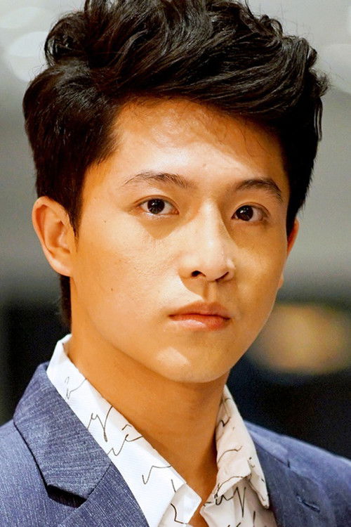 Harry Lu as chồng cũ của bà Đại