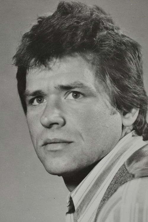 Päärn Hint as Ivo's Robber Gang Member (uncredited)