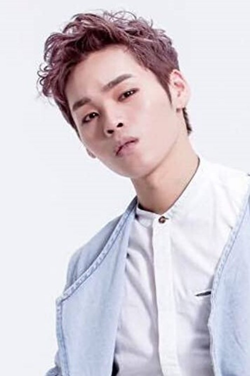 Keelong Hsu as Golden Horn