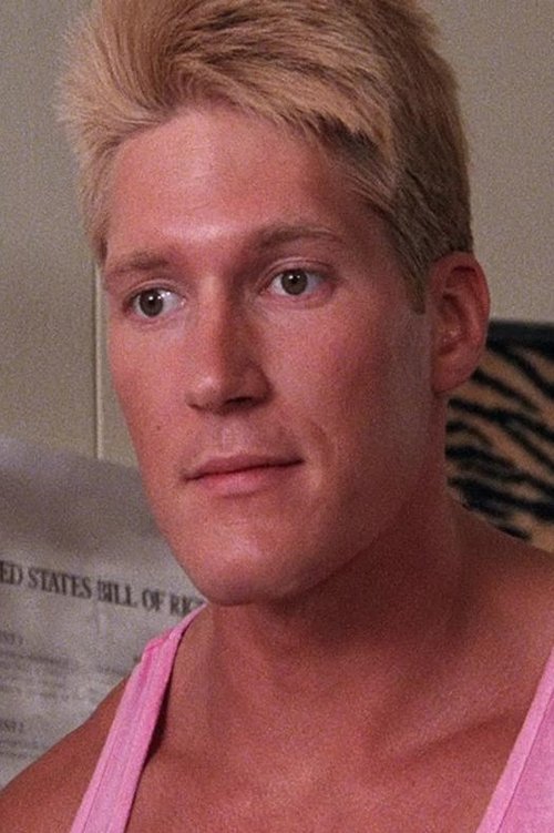 Brick Bronsky as Roger Smith