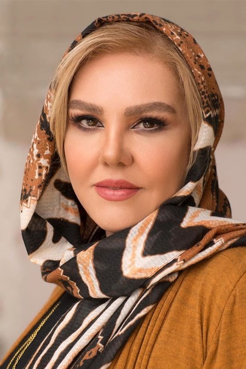 Afsane Chehreazad as 