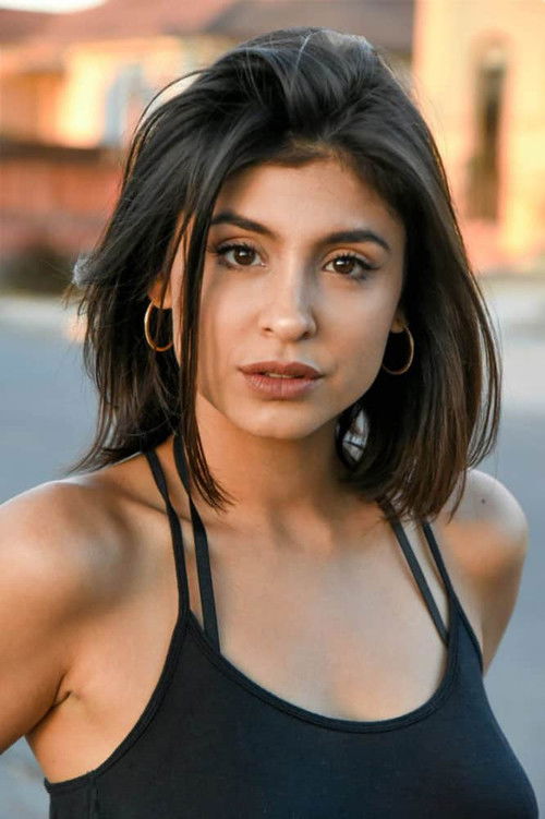 Gabriela Milla as Lucy