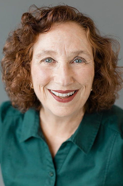 Chrisse Roccaro as Nurse Kelly