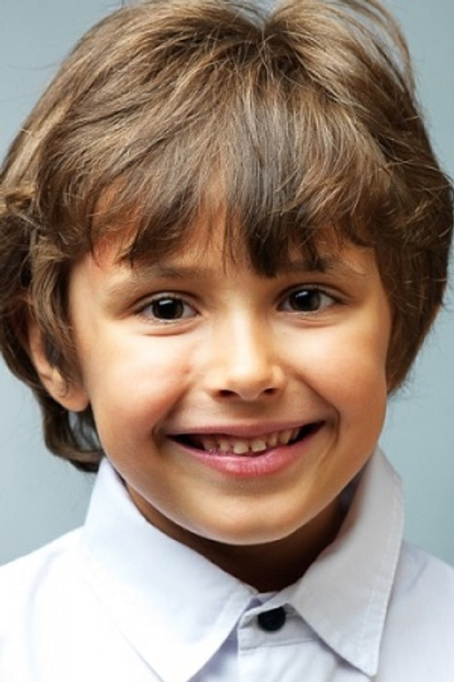 Daniil Filenko as Malchik