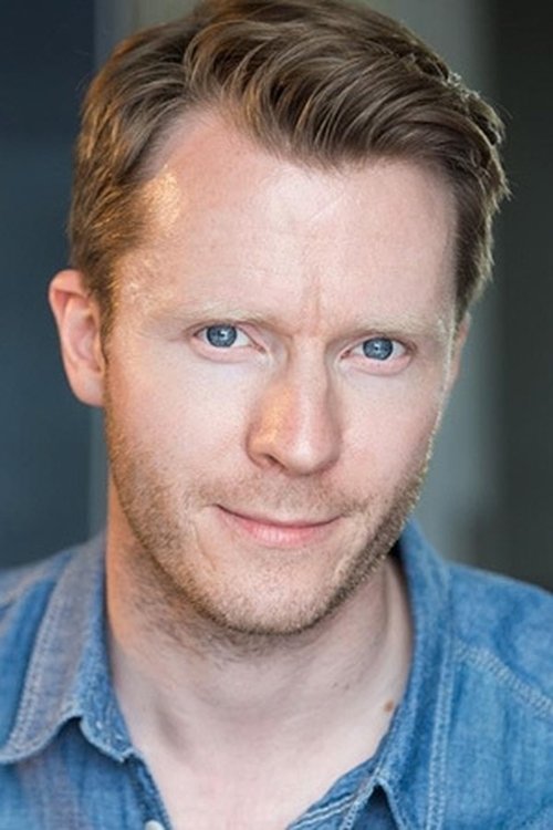 Neil Chinneck as Roberta