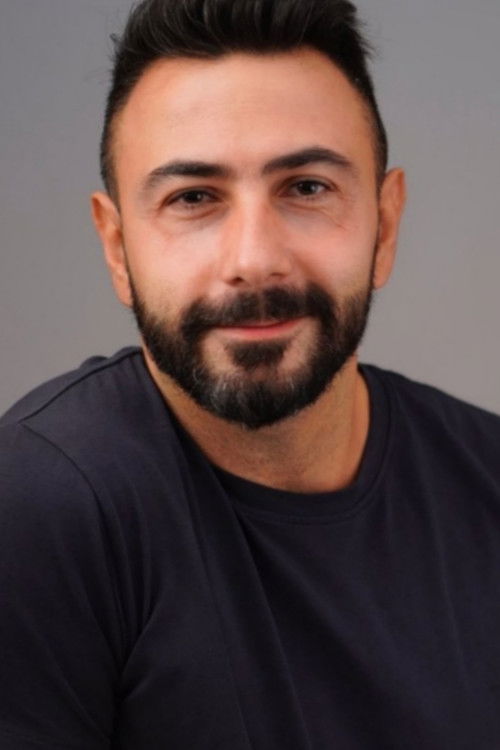 Ozan Uzun as Nuri