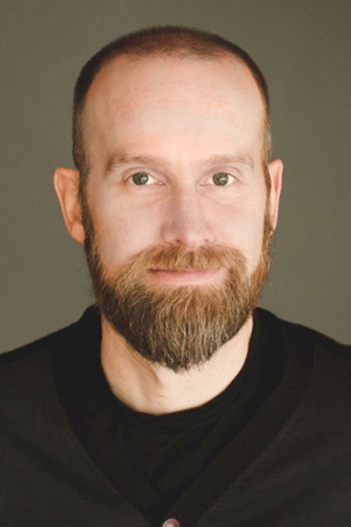 Simon Peacock as Lenny