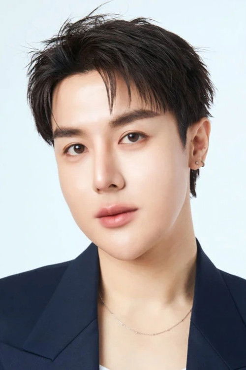 Weerayut Chansook as Bomb