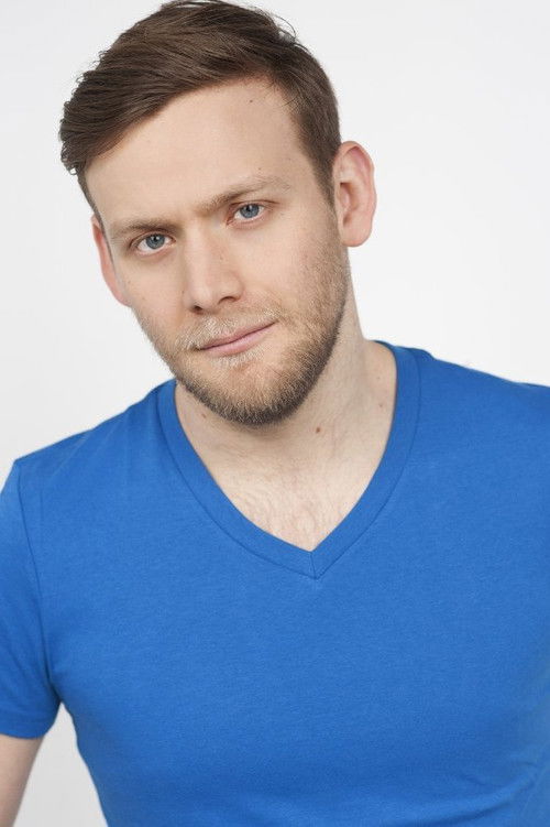 Tom Beaurepaire as Mike