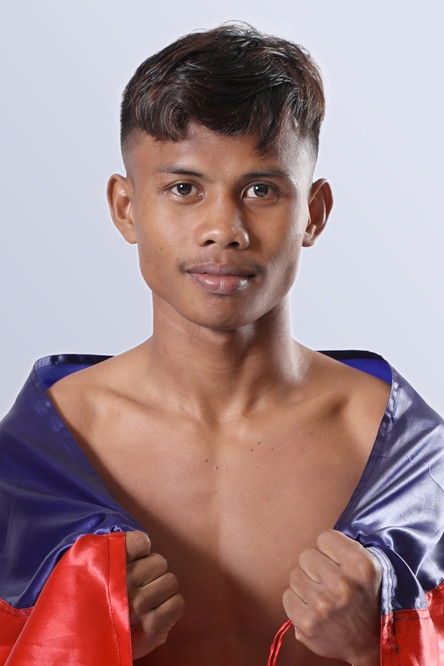 Kan Meng Hong as Self