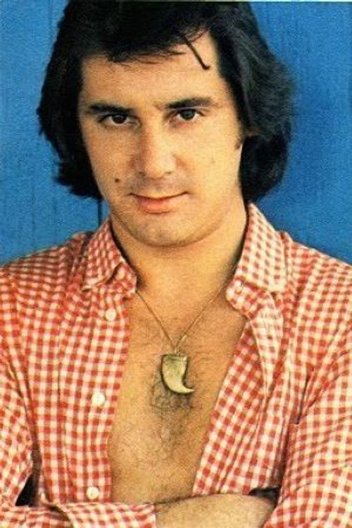 Juan Erasmo 'Mochi' as Juan