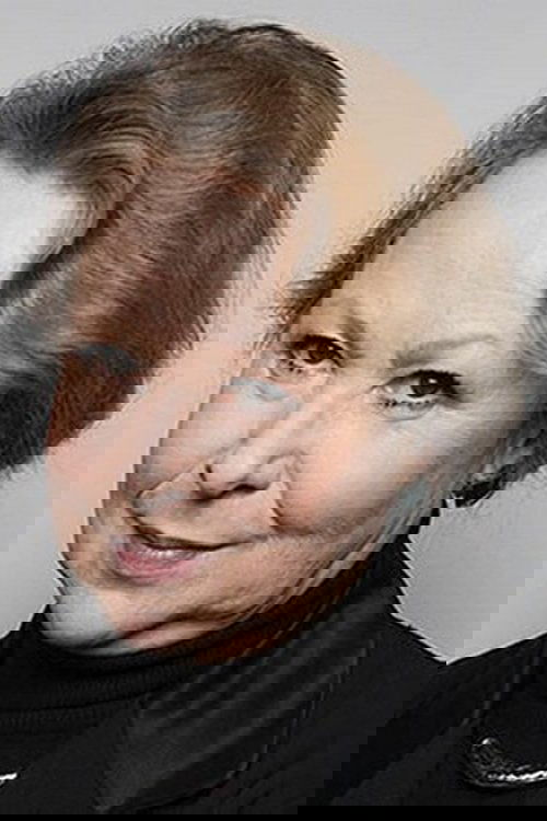 Zofia Kopacz as Cook