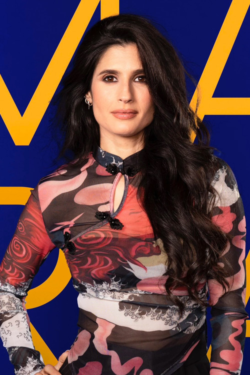 María Sánchez as Participante