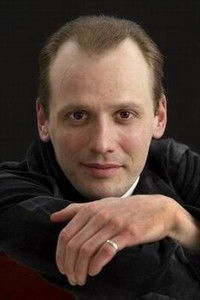 Semen Mendelson as Витя Шумейкин