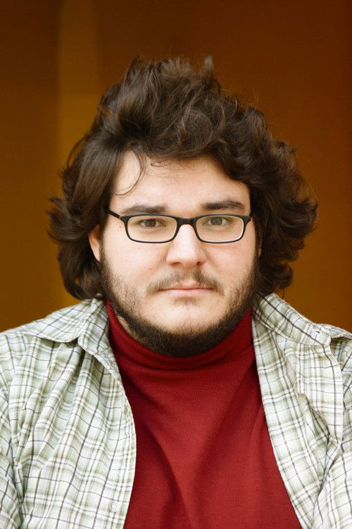 Axel Ranisch as Denis