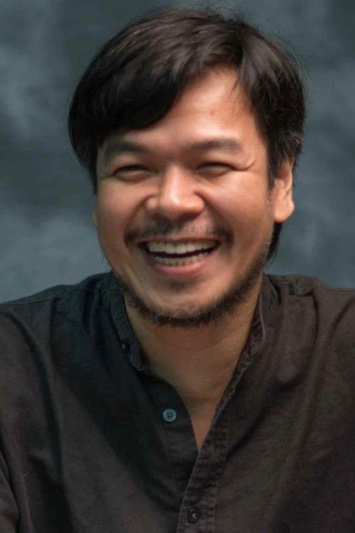 Ian Lomongo as General Chua