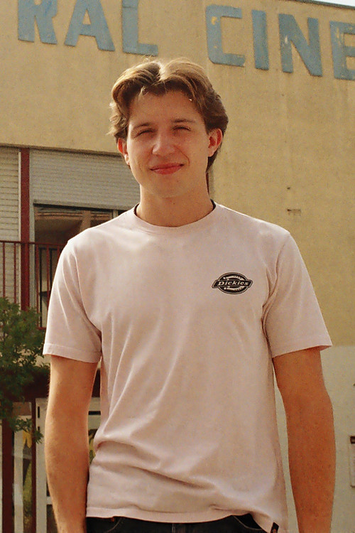 Baptiste Juangran as Hugo