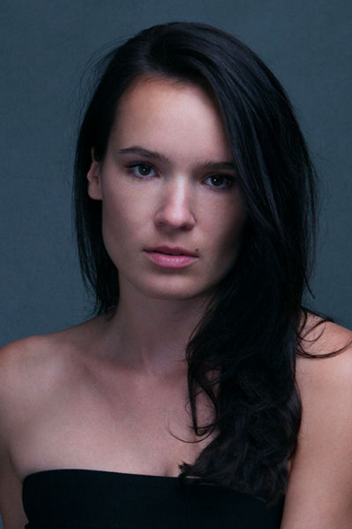 Ellen Parren as Sarith Hazi