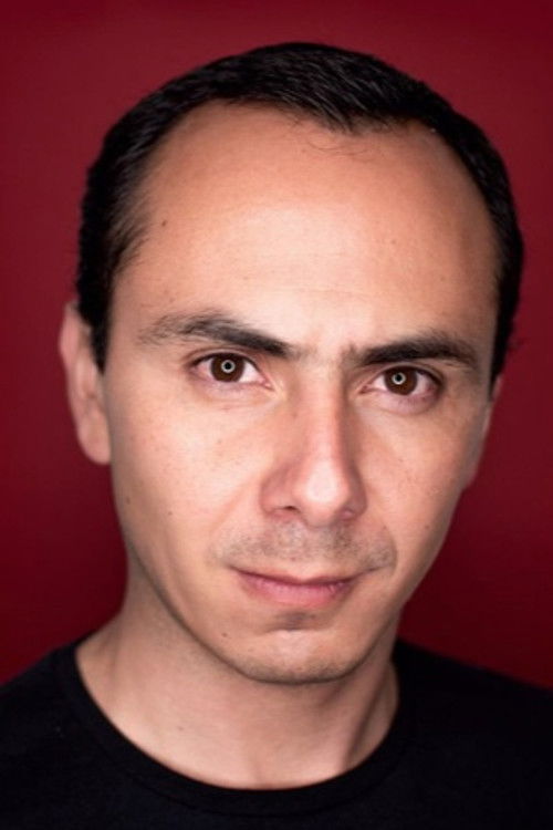 Carlo Vázquez as Zeta (voice)