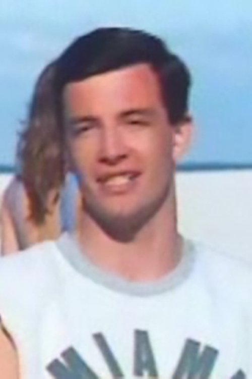 Carlo Corbucci as Red Foster