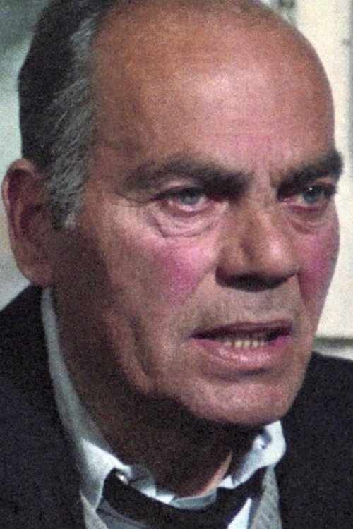 Romano Moraschini as Soldier (uncredited)