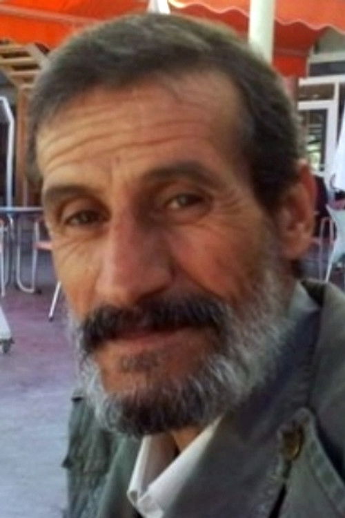 Idriss Karimi as Hadji