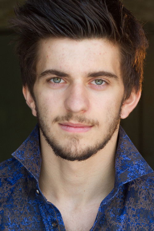Daniel Mavrov as Harvey