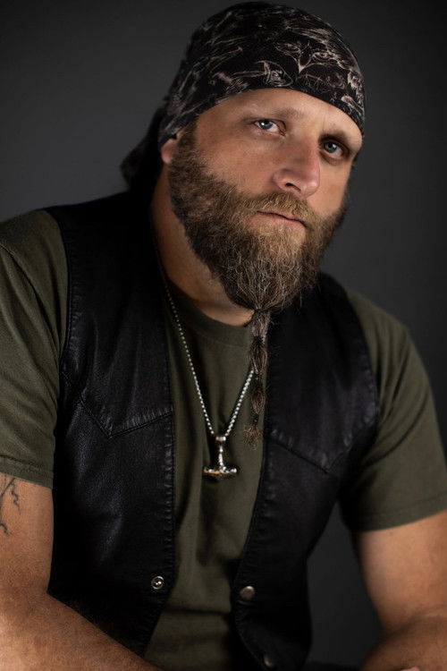 E. Dale Johnson as Vant