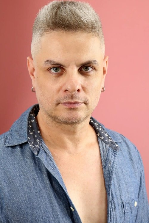 Alessandro Brandão as Anônimo 1