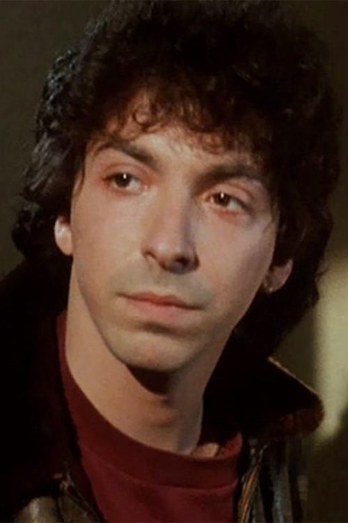 Danny Brainin as Joe Daniels