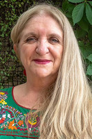 Paulina Hunt as Enfermera María Eugenia