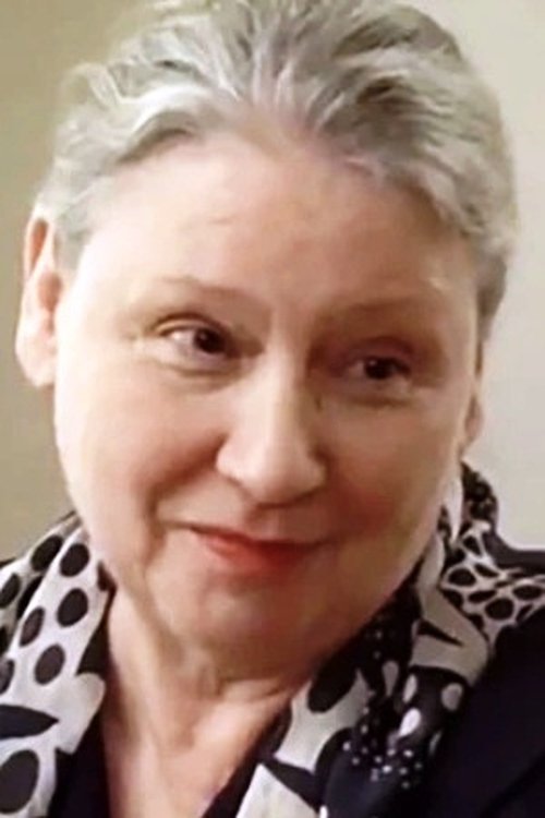 Svetlana Gaytan as Pasha, mat' Veni