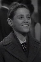 Raymond Severn as Gerald Newcome