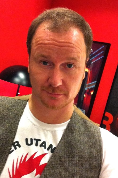 Pelle Hanaeus as Henrik / Helge / Kubrick / Rubrick