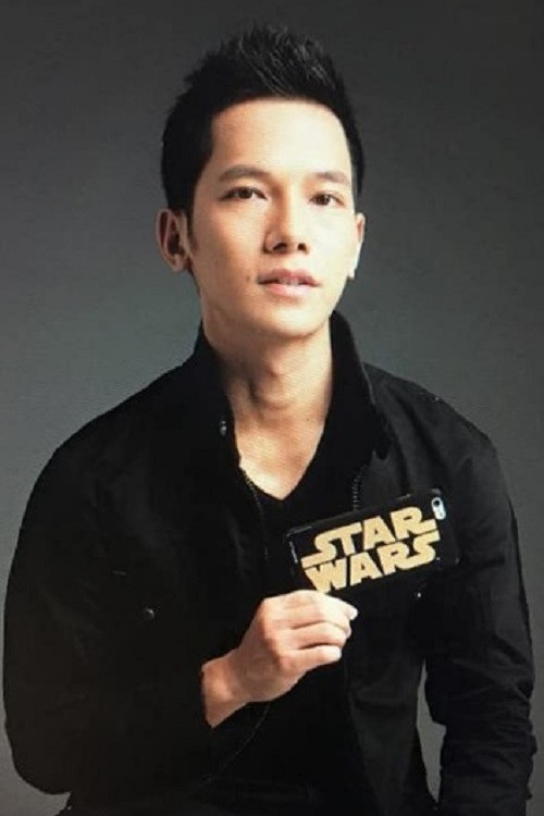 Allen Liang as Zhou Wei