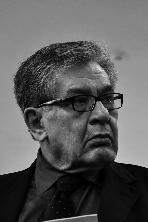 José Emilio Pacheco as Orchestra Leader