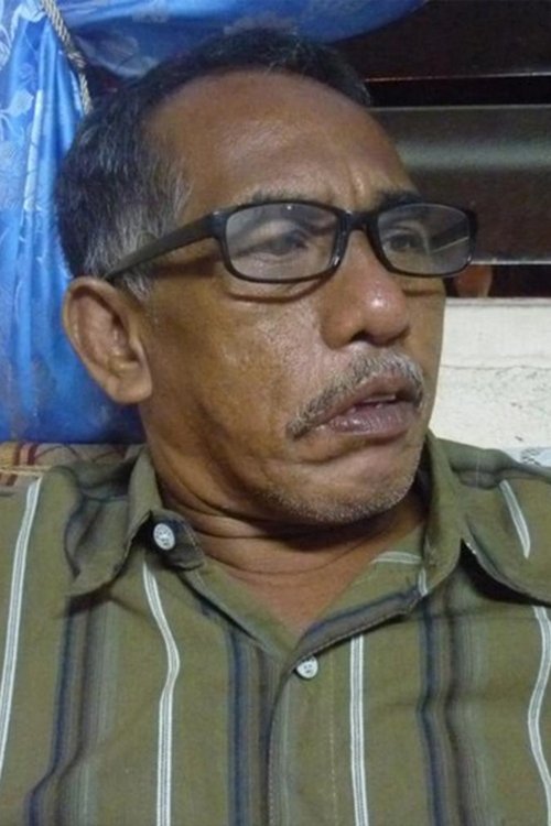 Man Kadir as Cik Senin