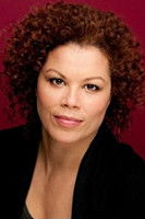 Yahsmin Daviault as Bree