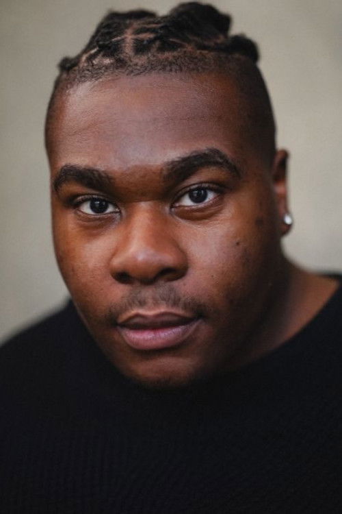 Tyreke Leslie as Leon