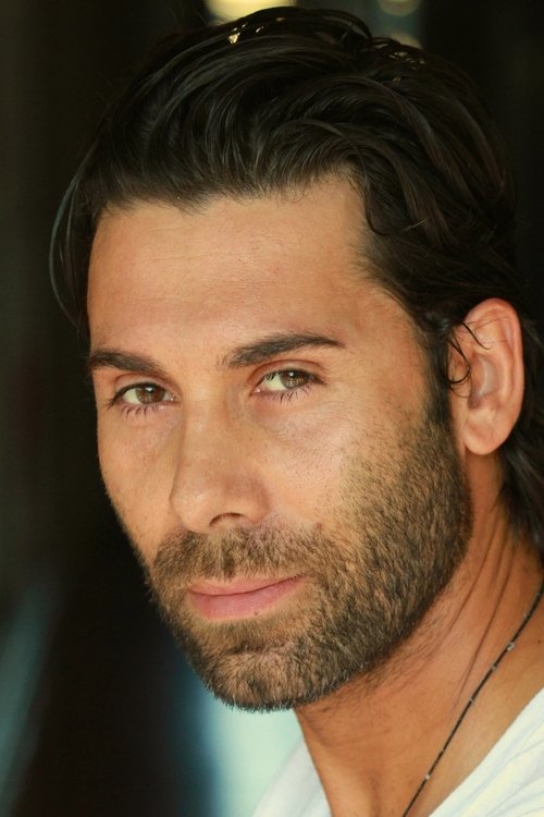 Alec Rayme as Vladimir