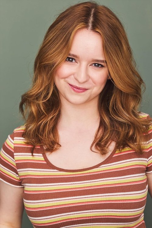 Veronica Mitsuk as Clara Lang