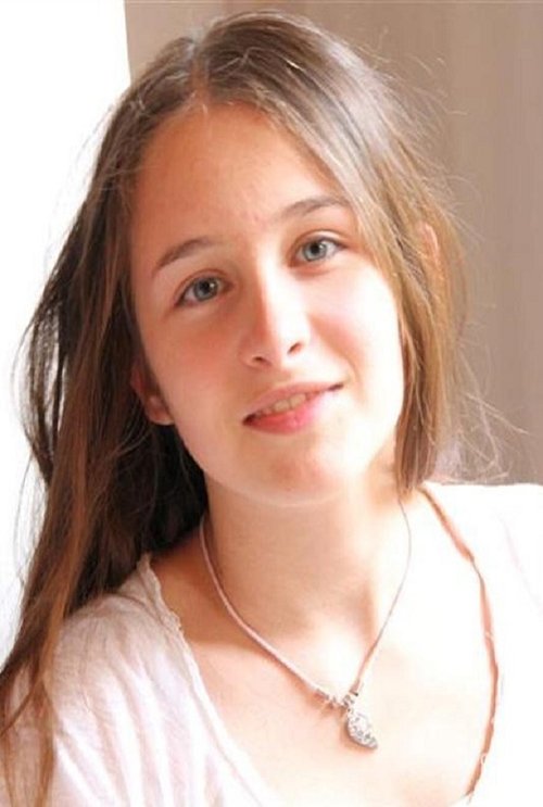 Emma Ninucci as Valentine