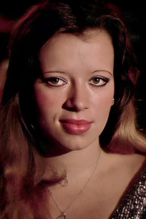 Aida Gouveia as Ida