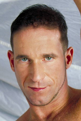 Bruce Jennings as (archive footage)